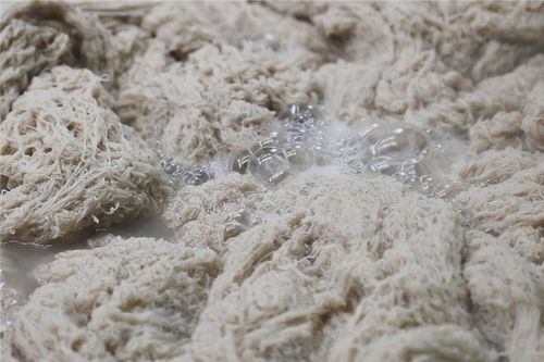 文化中國(guó)行 布依族土布制作技藝 把時(shí)光織進(jìn)經(jīng)緯 把傳承融入生活